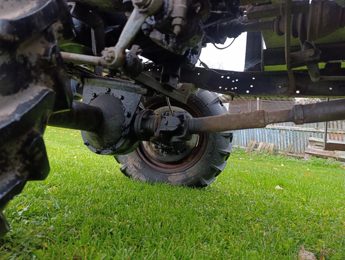 Malotraktor 4x4 motor 19D - 4