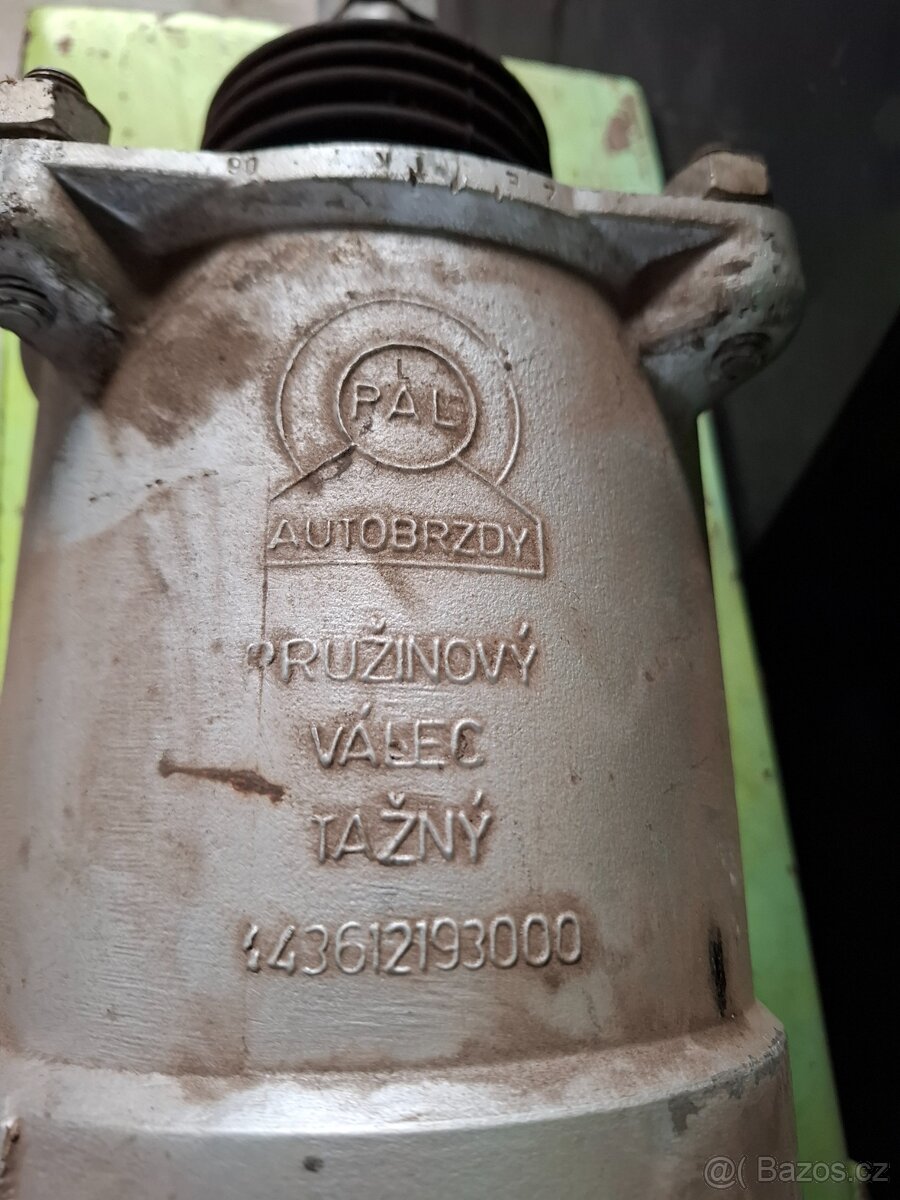 Pružinový brzdový válec - 4