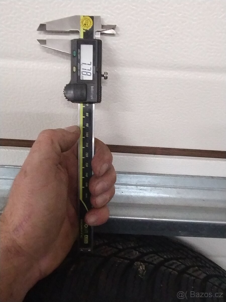 zimní pneu 225/55 R16 - 4