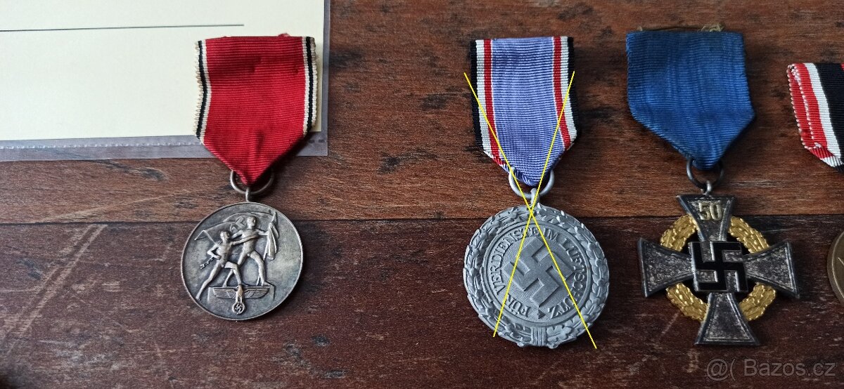 Medaile, vyznamenání, odznaky Německo. - 4
