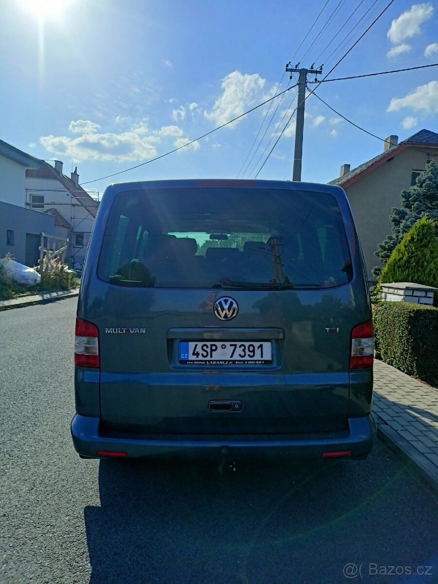 VW Multivan T5 2.5 TDI - 4