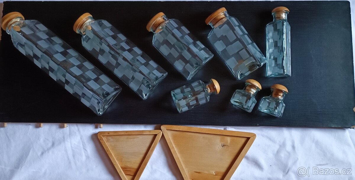 Skleněné kuchyňské dózy - 4