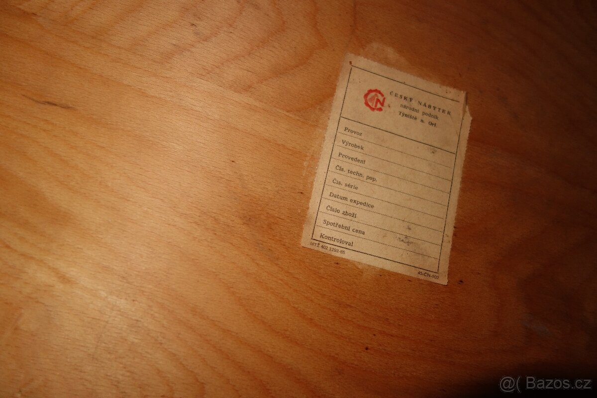 Retro stolek Interier Praha - Jiroutek - Brusel - 4