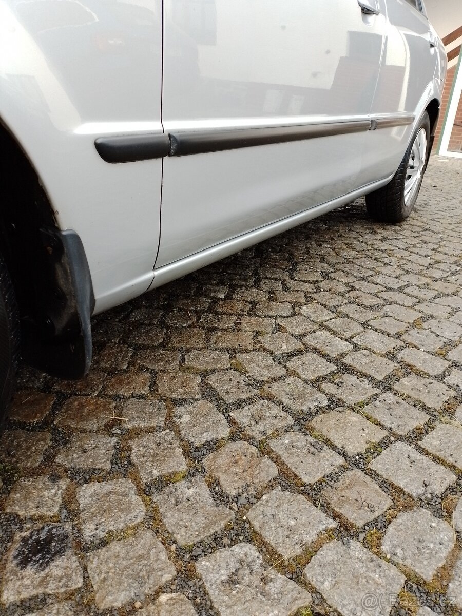 Mazda 323 LPG eko poplatek zaplacen - 4