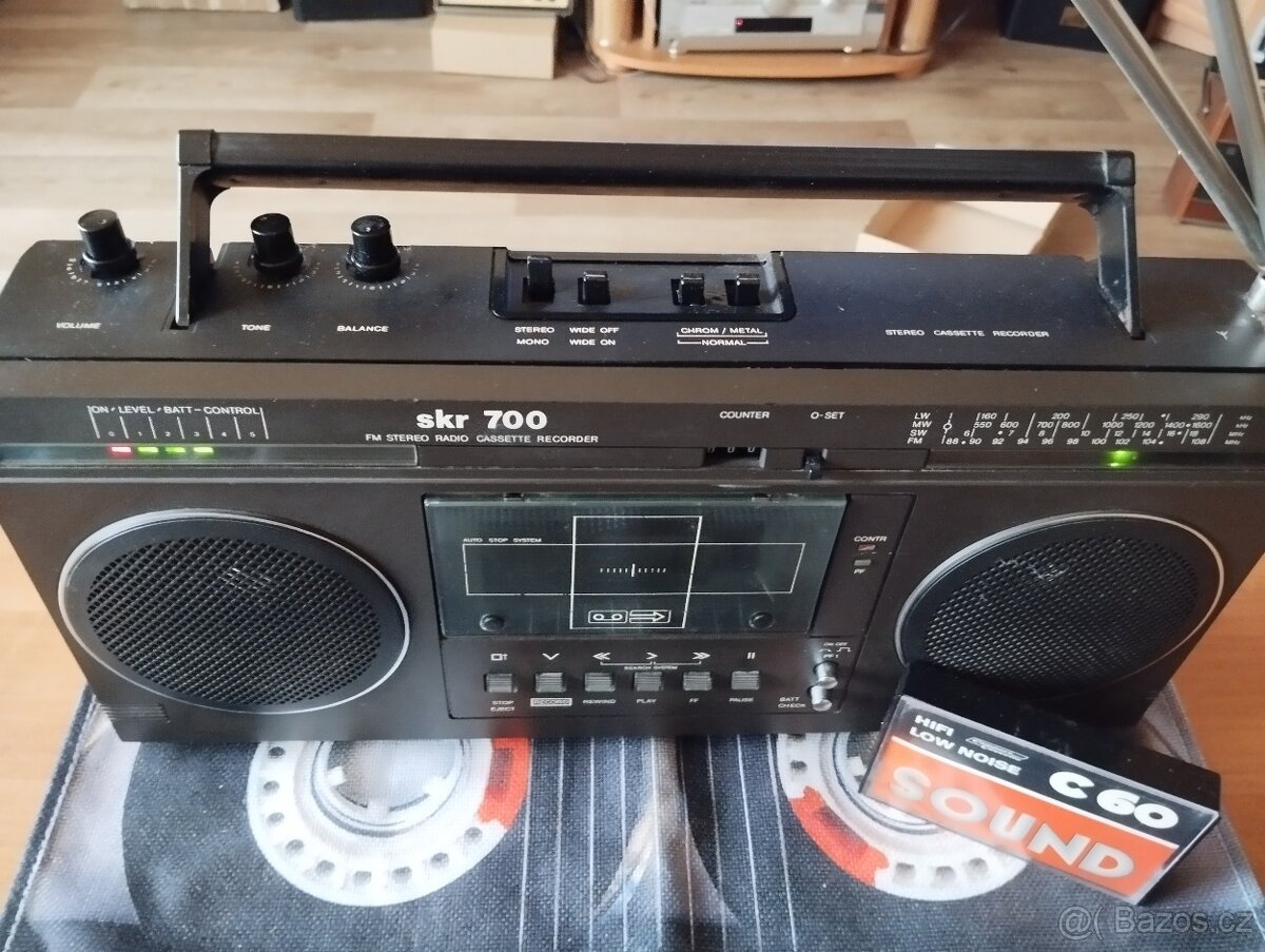 Radiomagnetofon SKR 700 - 4
