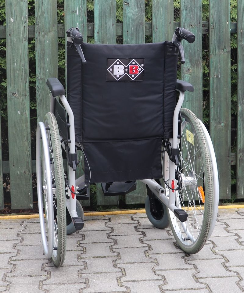 077-Mechanický invalidní vozík B+B. - 4