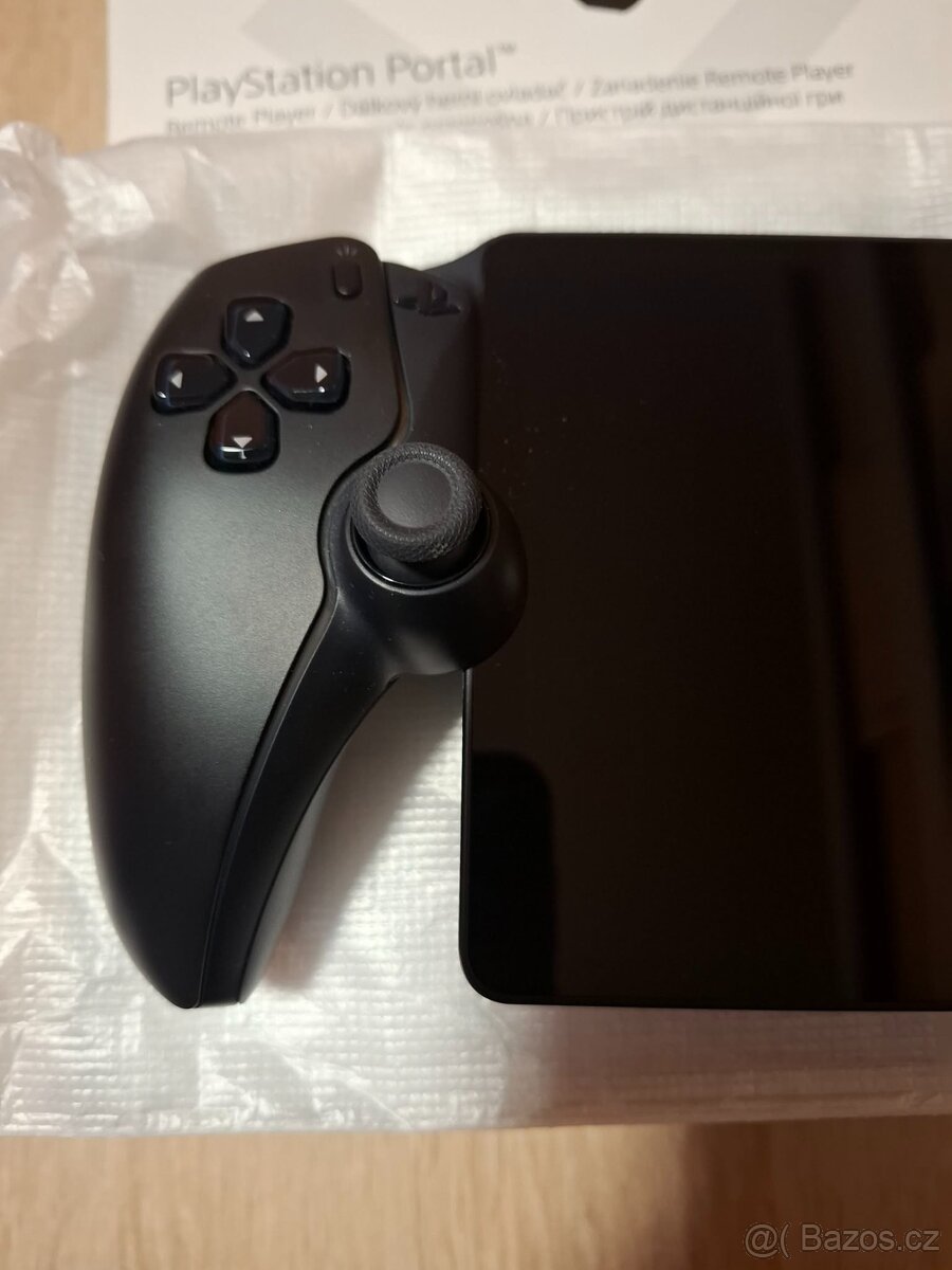 PlayStation Portal - černý - 4