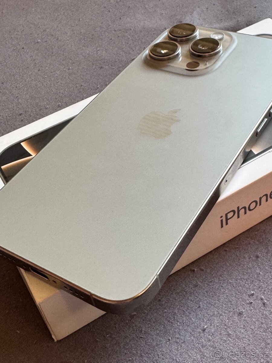 IPhone 16 pro max 256 gb - 4