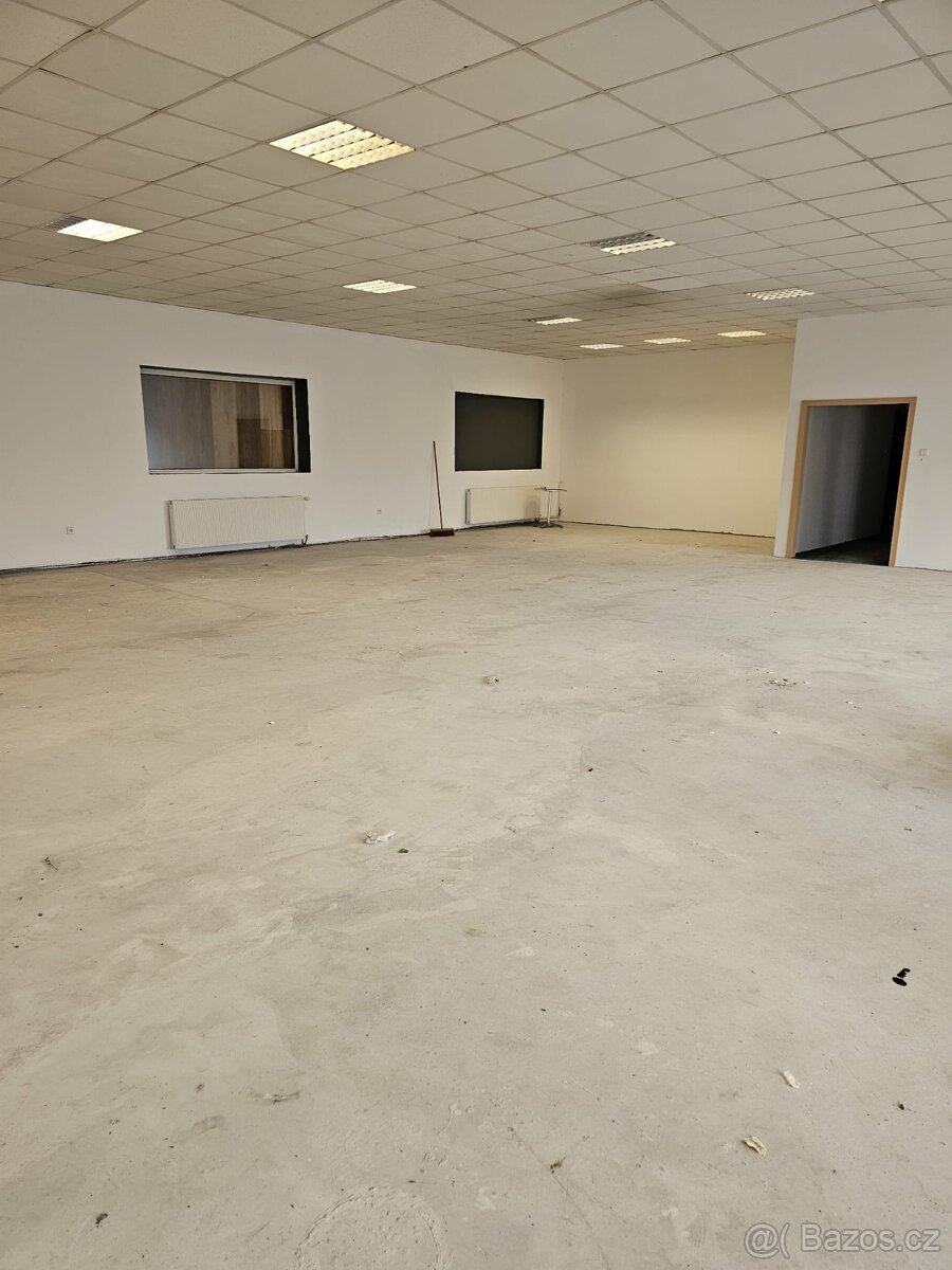 pronájem obchodní prostor - 4