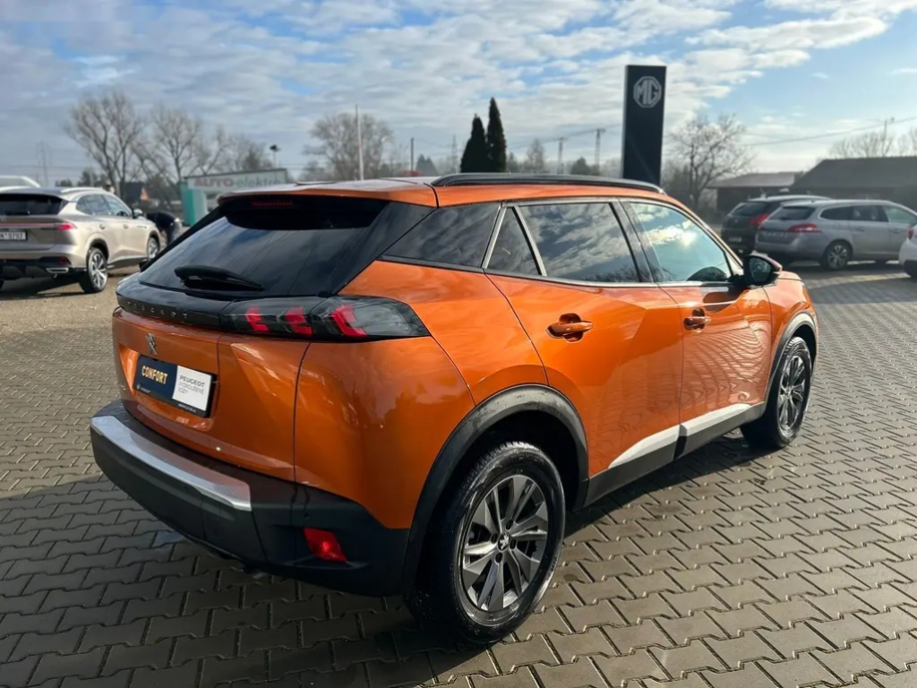 Peugeot 2008, ALLURE 1.2PT 100"MAN6"Zimáky - 4