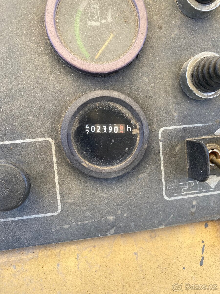 Kolový finišer Bitelli BB 630 - 4