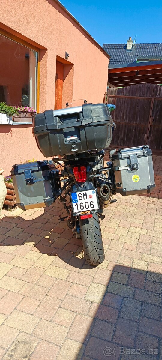 Triumph Tiger 1200 XC - 4