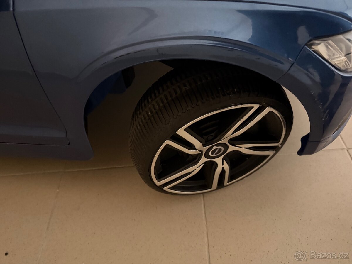 Elektrické autíčko Volvo. - 4
