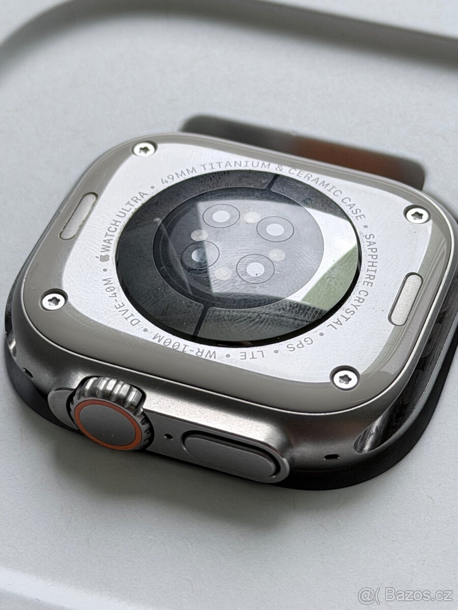 Apple Watch Ultra - 4