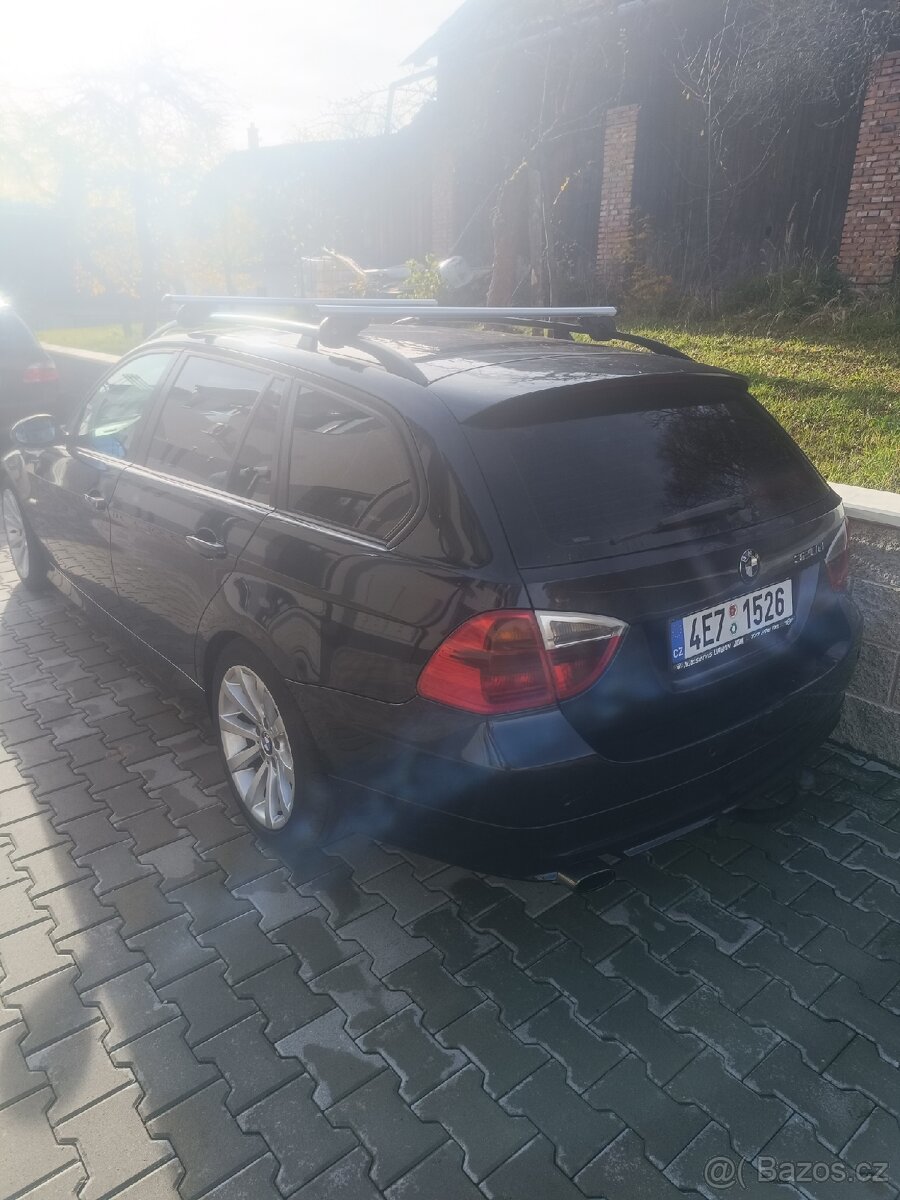 BMW e91 320d 120kw - 4