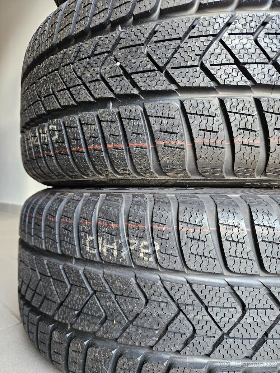 Orig. Mercedes 5x112 Zimní 245/45/18 - Zánovní - 4