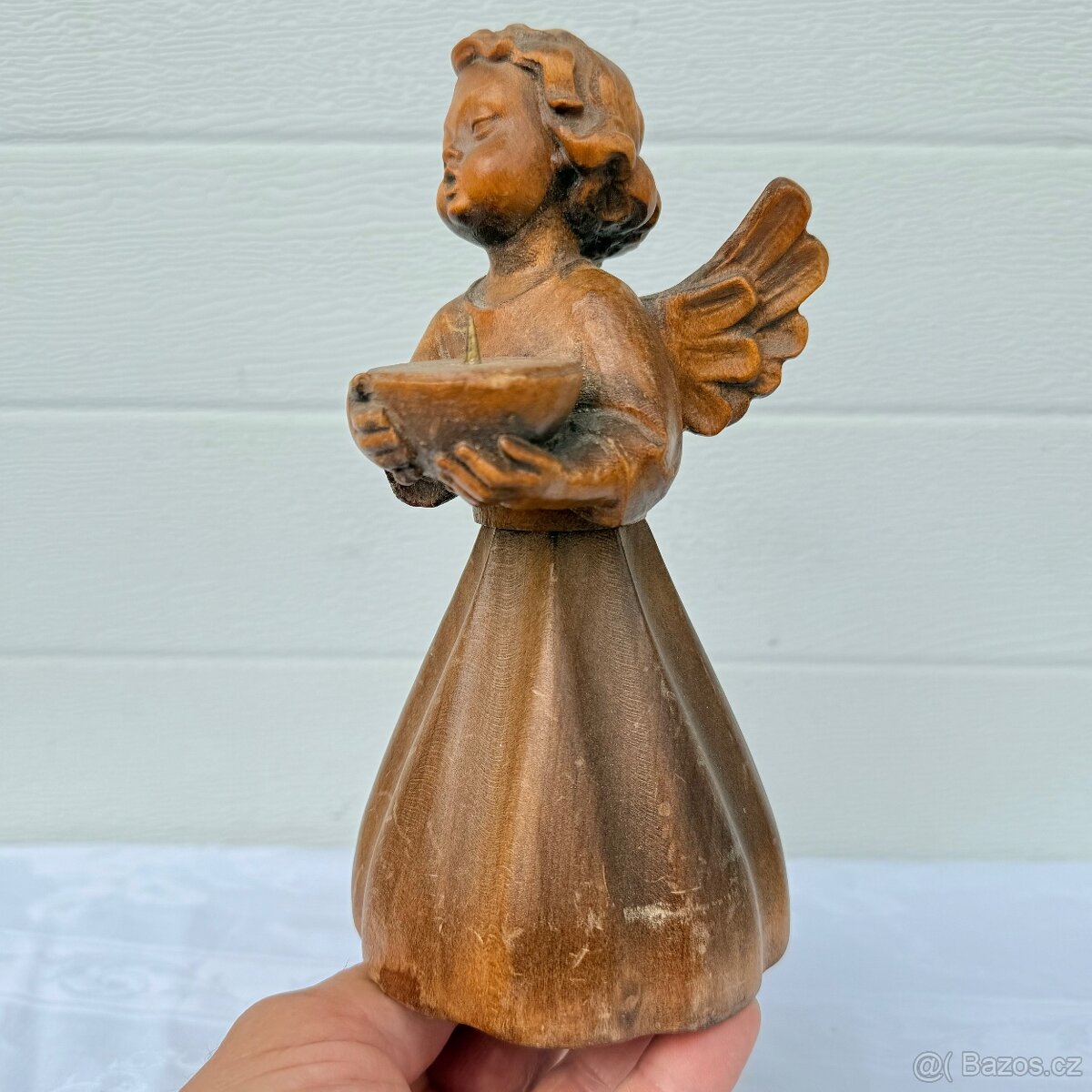 Dřevěná socha anděl svícen světlonoš - 4