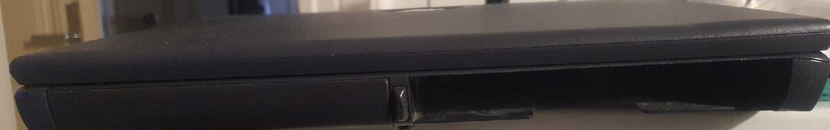 Dell Latitude C640. 14 palců (35 cm) Windows XP Home - 4