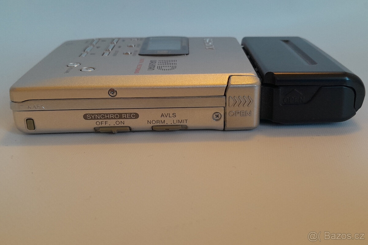 SONY MD WALKMAN MZ-R55 - 4