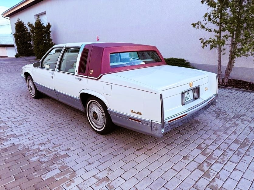 Na prodej: Cadillac DeVille Presidential (1991) - 4