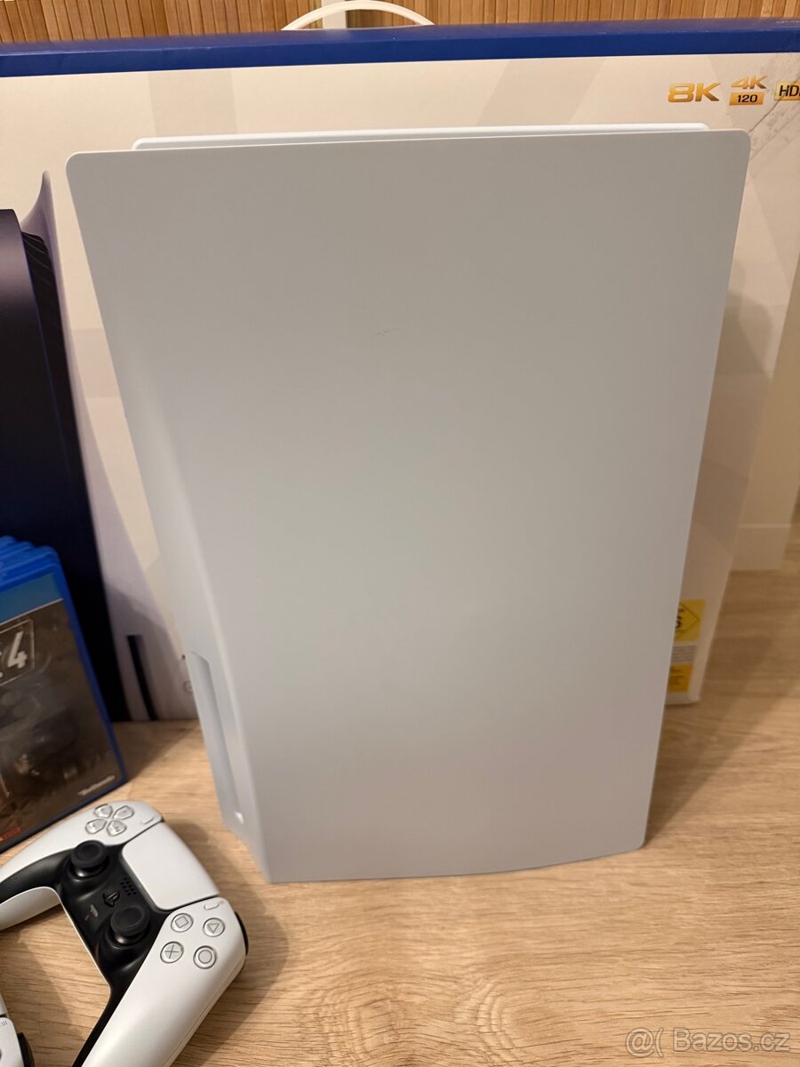 PlayStation 5 s mechanikou - 4