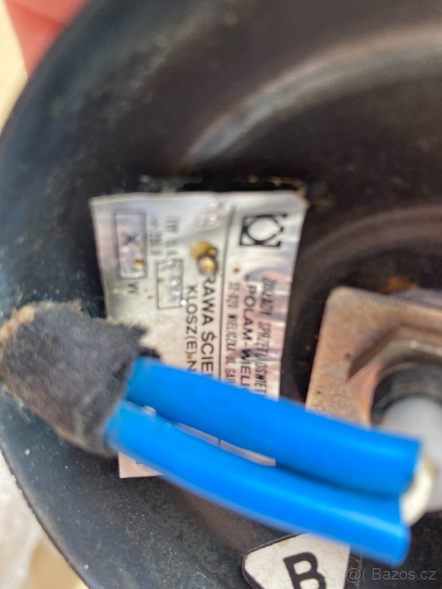 Ložnicové nástěnné lampičky - 4