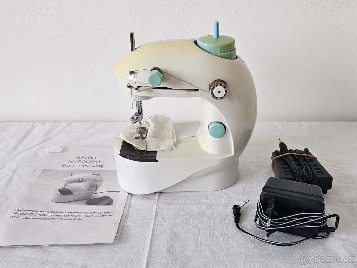 Mini šicí stroj - 4