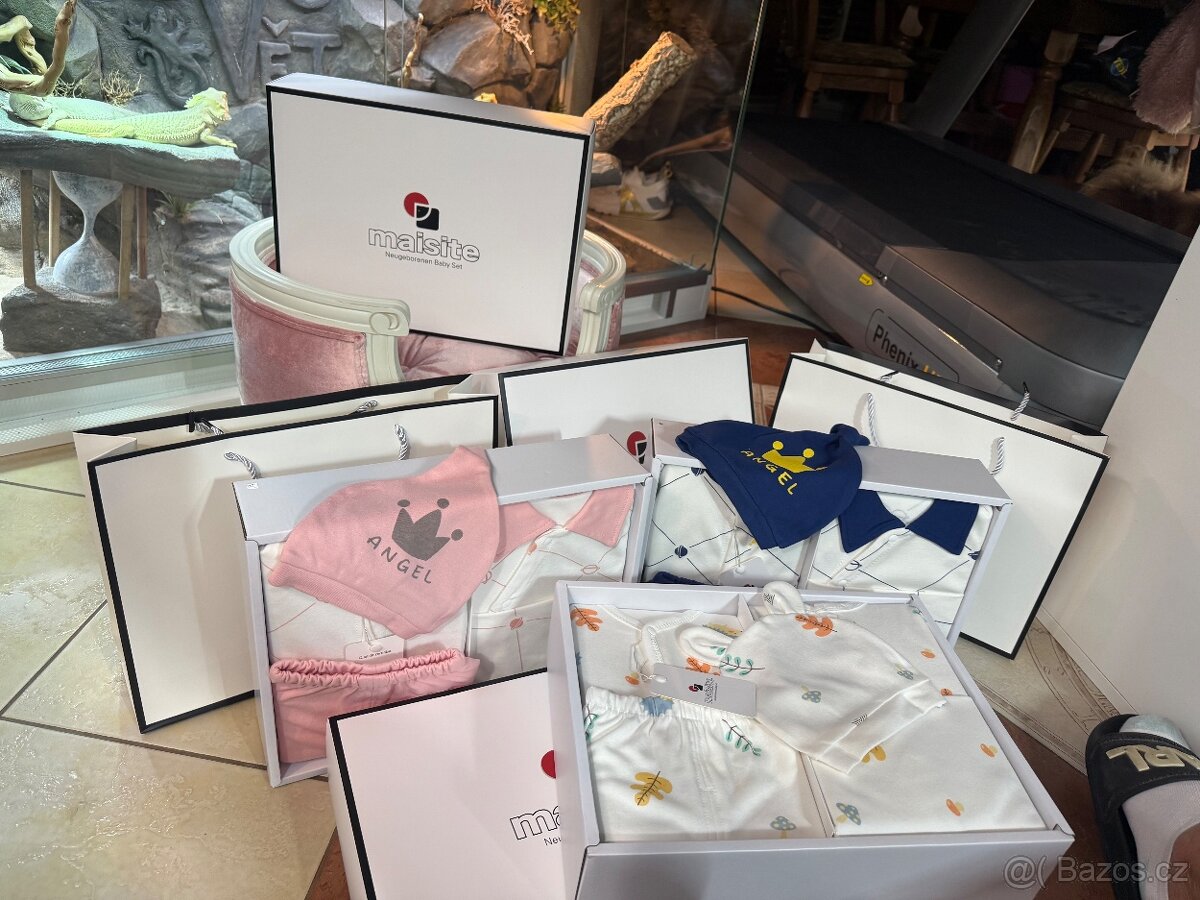 DÁRKOVÉ SOUPRAVY PRO MIMINKO N.O.V.É. - 4