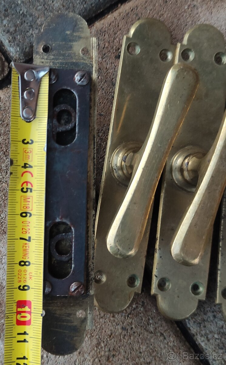 Mosazné okenní kličky - 10ks - 4