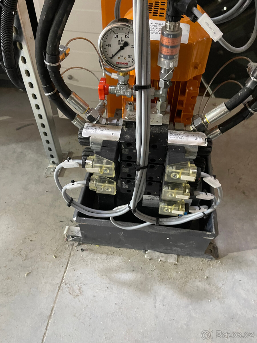 Sháníme práci v zahraničí – Elektrikář - 4