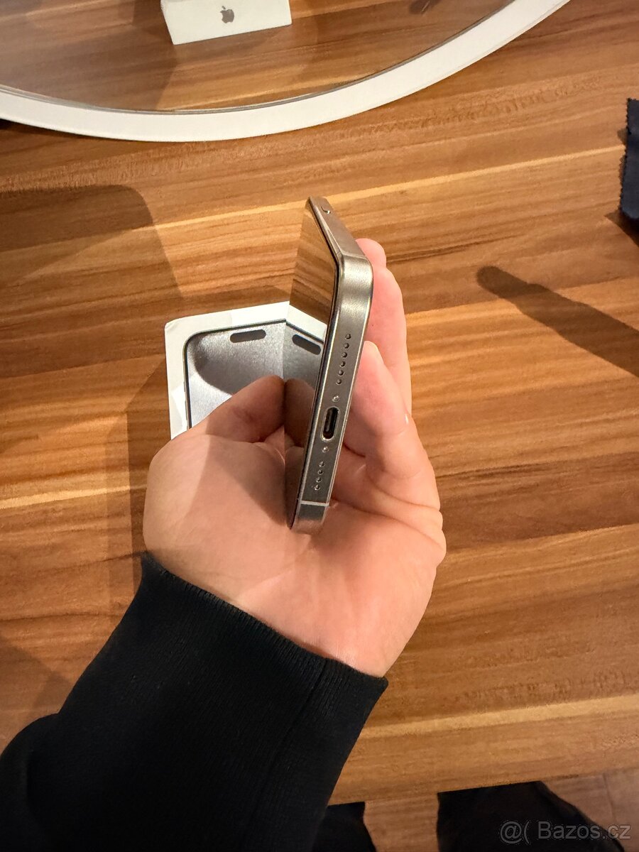 iPhone 15 Pro Max 512 gb - 4