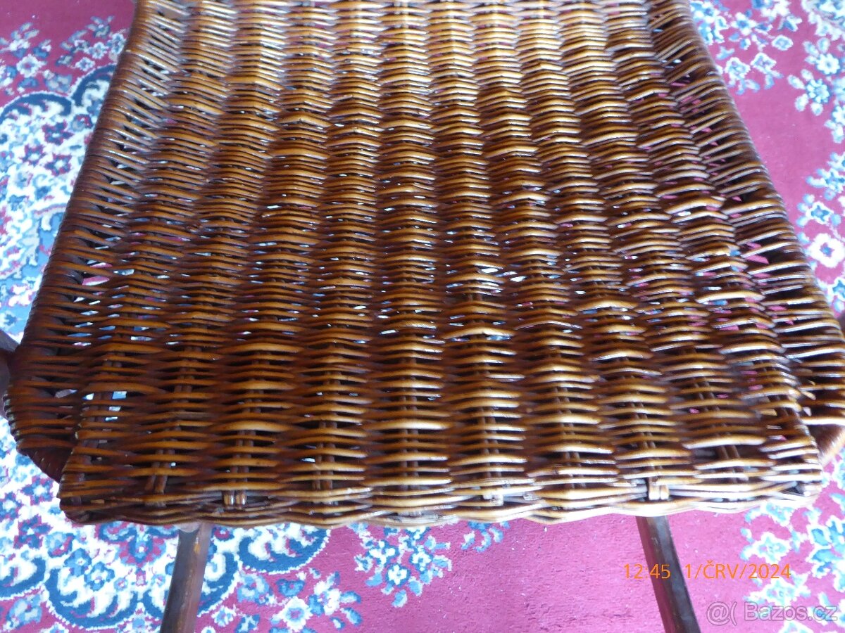 PROUTĚNÉ HOUPACÍ KŘESLO 60.LÉTA - 4