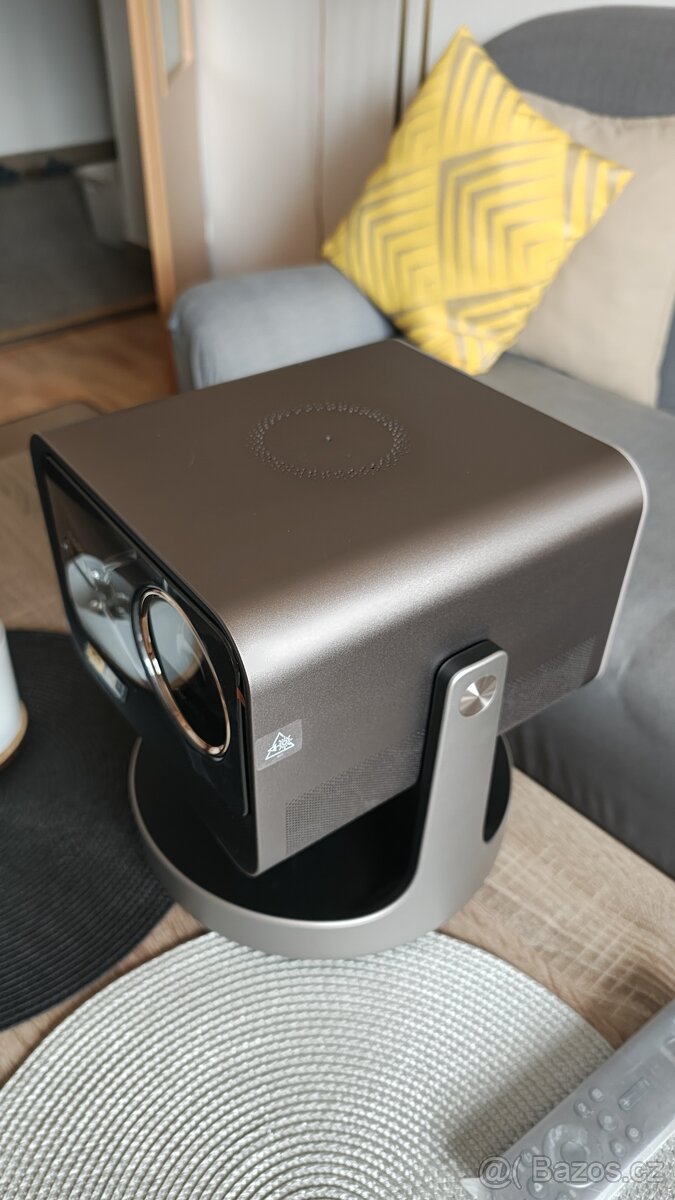 Hisense Videa C3 ULTRA - 4