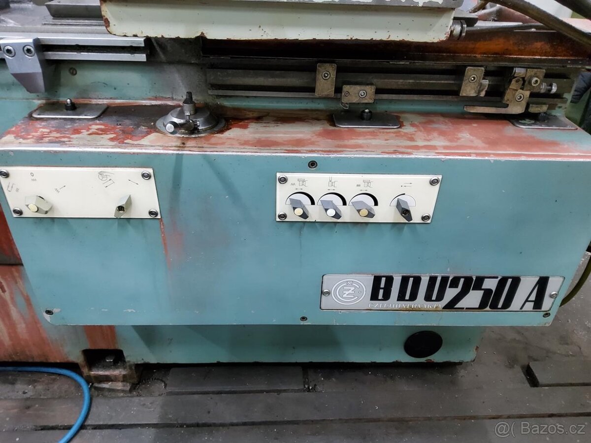 Bruska na otvory ČZM BDU 250A (7426) - 4