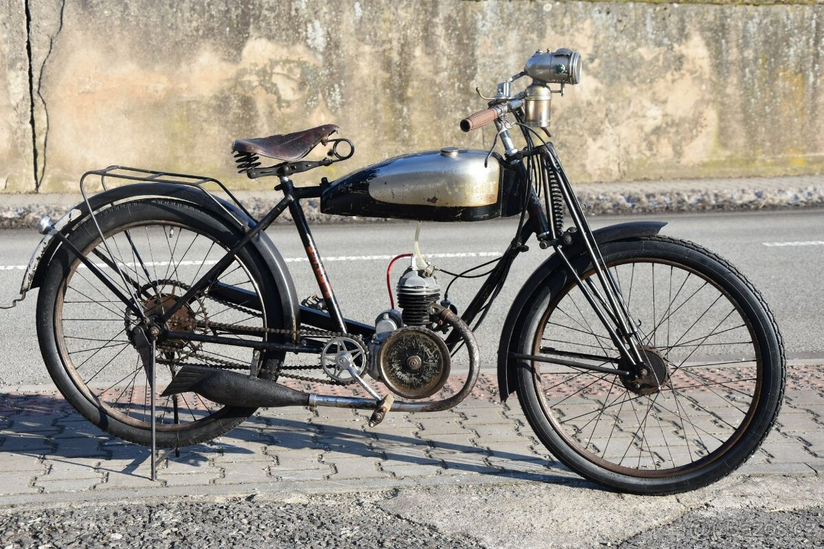 Předválečné motokolo - 4