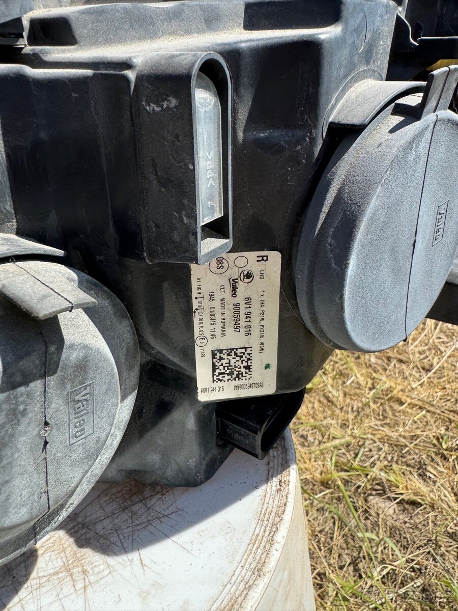 Škoda Fabia 3 pravé světlo - 4