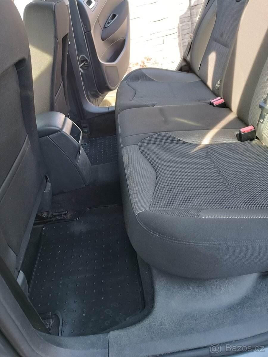 Peugeot 308 2008 - 4