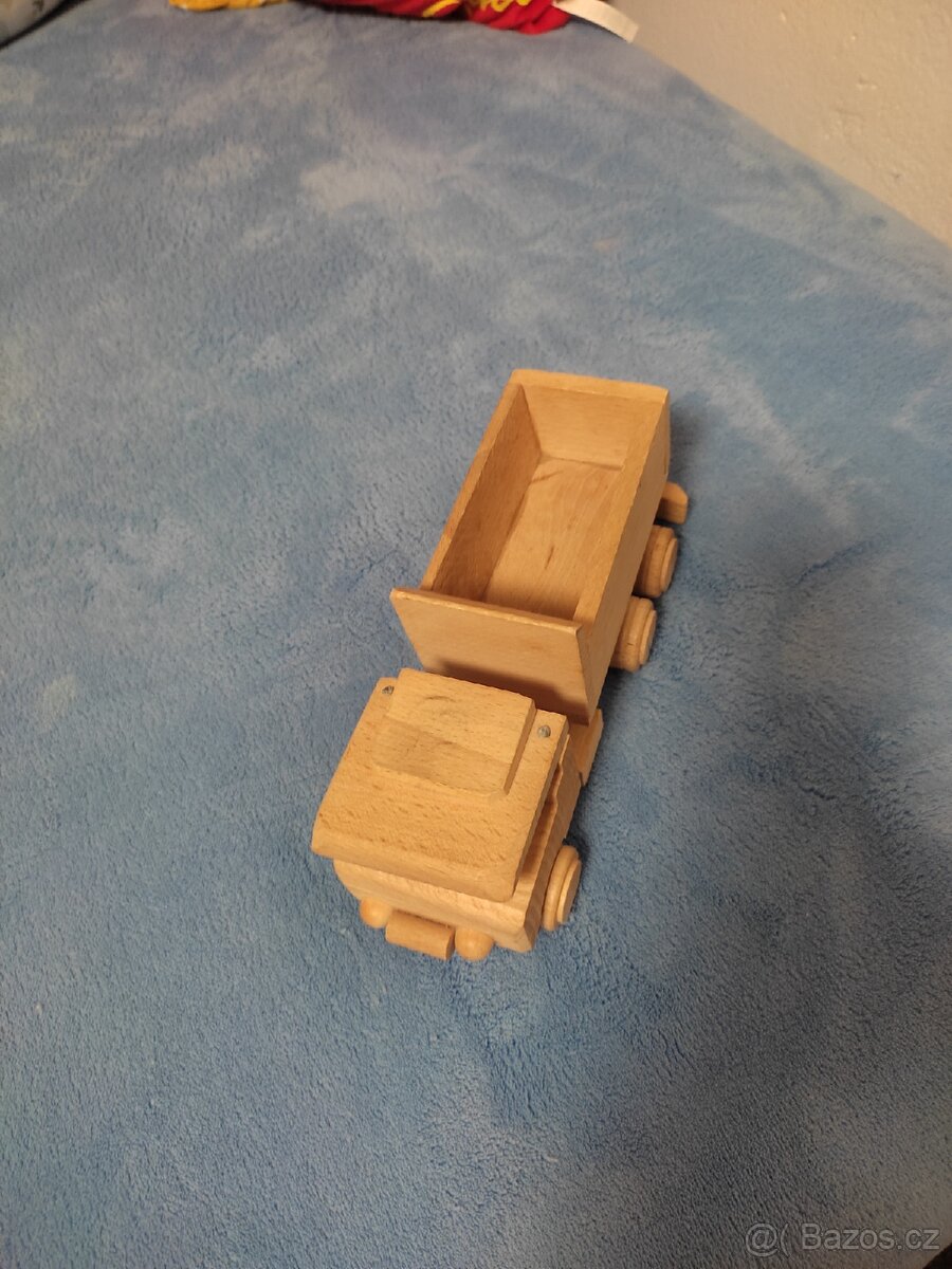 Dřevěný náklaďák - 4