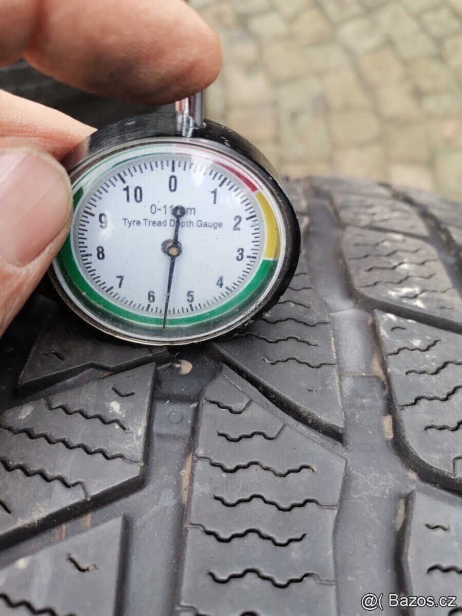 245/50/18 zimni pneu CONTINENTAL 245/50 R18 - 4