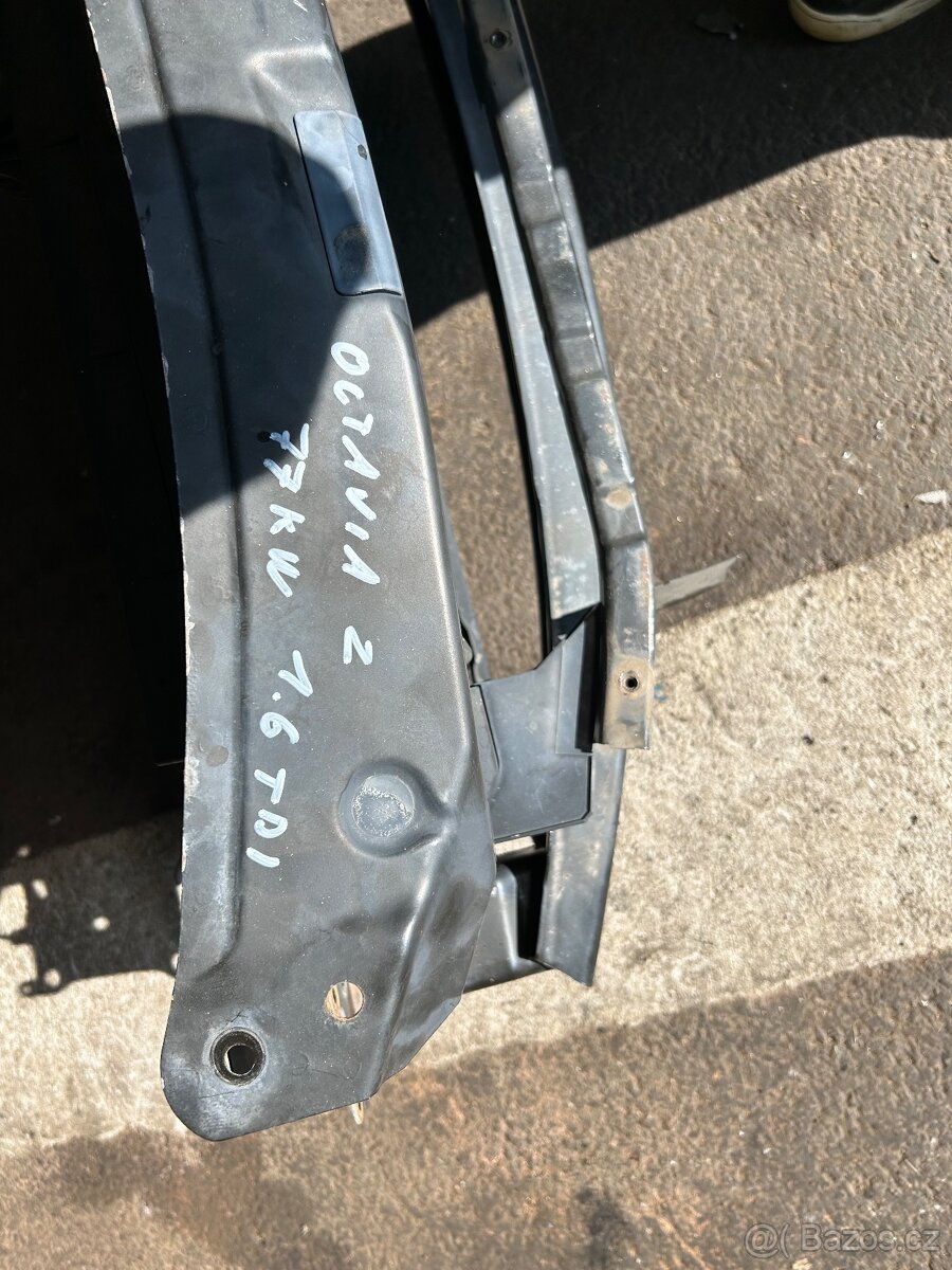 Kompletní chladičová stěna Octavia 2 - 4