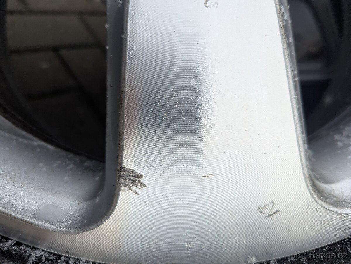 Sada ALU 5x112 R17 ze Scouta - 4