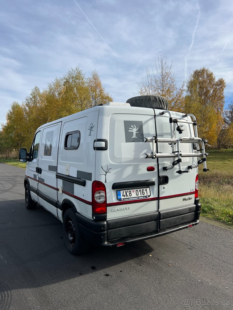 Obytná dodávka Renault - 4