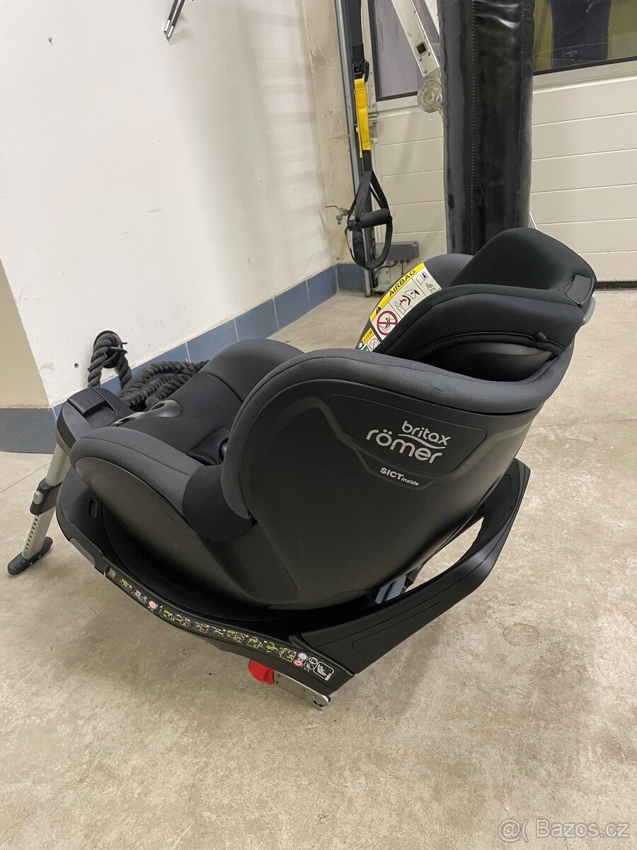 Britax Römer DualFix M i-size - 4