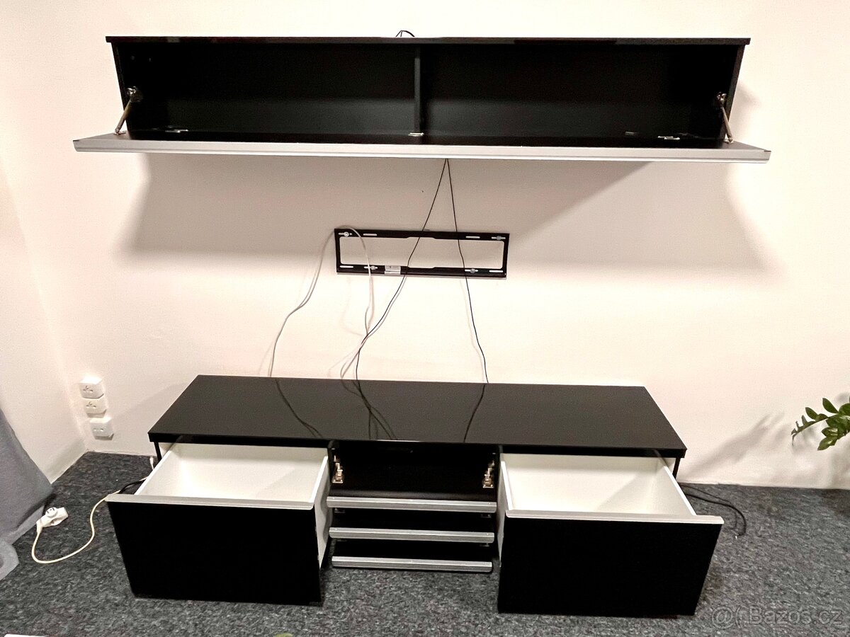 Obývací stěna ( MDF + Sklo ) - 4