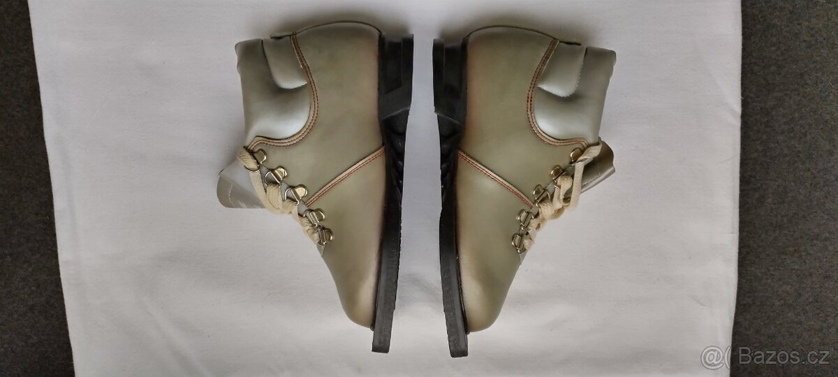 Retro dětské boty na běžky Botas - 4