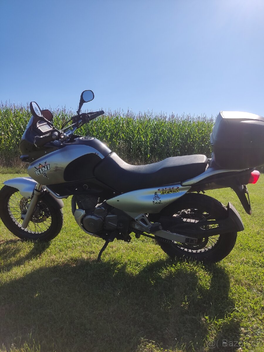 Suzuki xf 650 freewind - 4