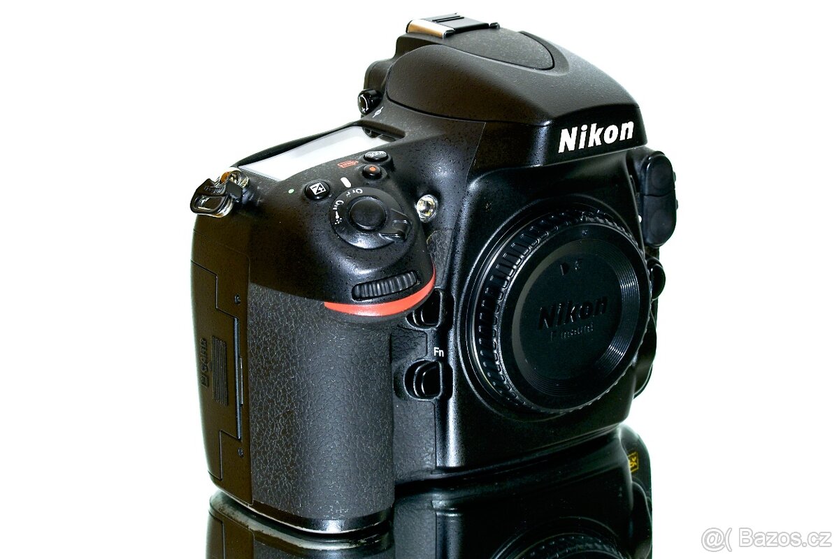 Nikon D800 nafoceno 15 tis expozic, komplet balení - 4