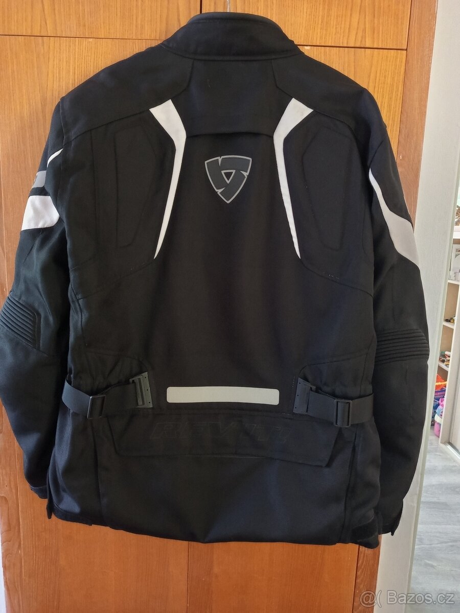 Moto oblečení Revit - 4