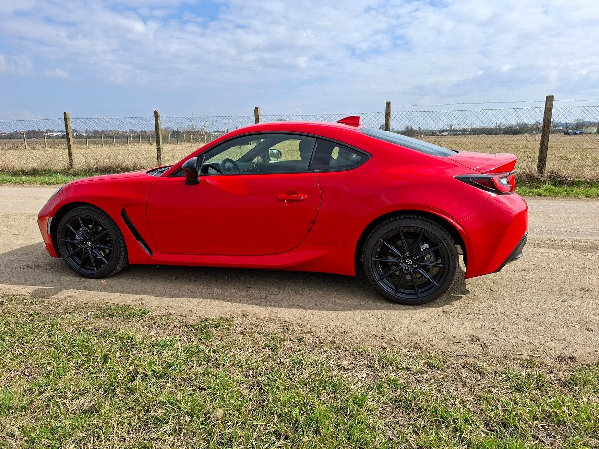 Toyota GR86 - 4