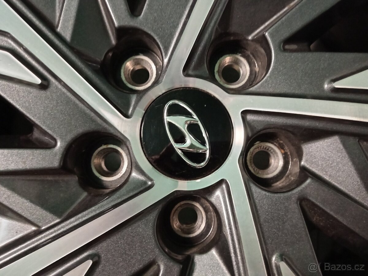Originál ALU kola Hyundai Tucson R17 + čidla - 4